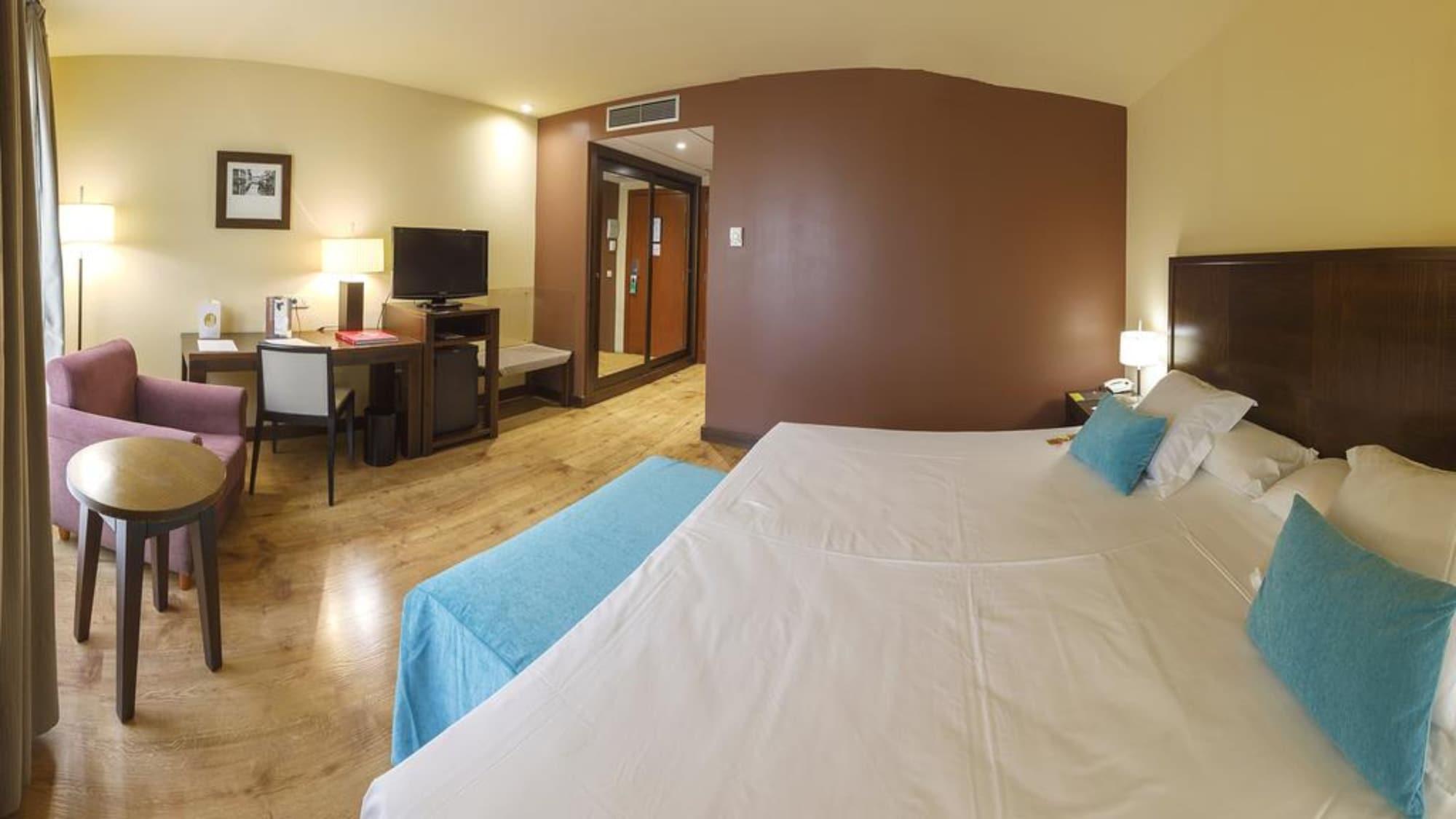 Gran Ciudad De Hotel